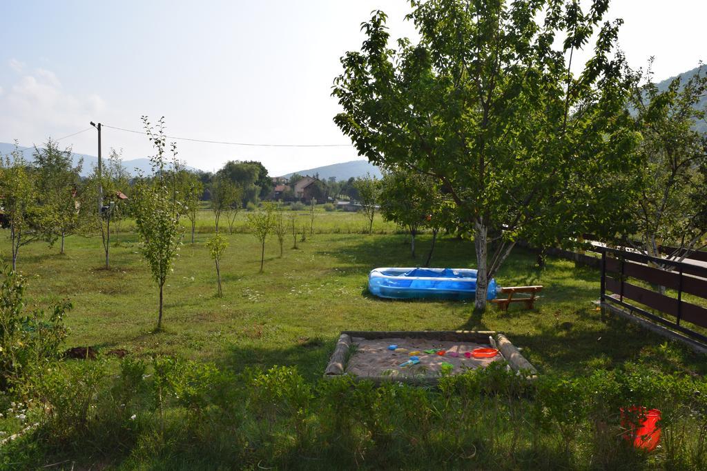 Apartment Gacka Оточац Екстер'єр фото